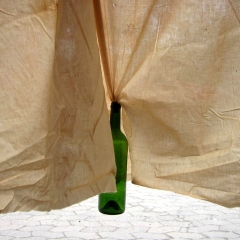 2003-tie-and-die-bottles-3