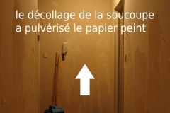05-le-decollage-a-pulverise-le-papier-peint